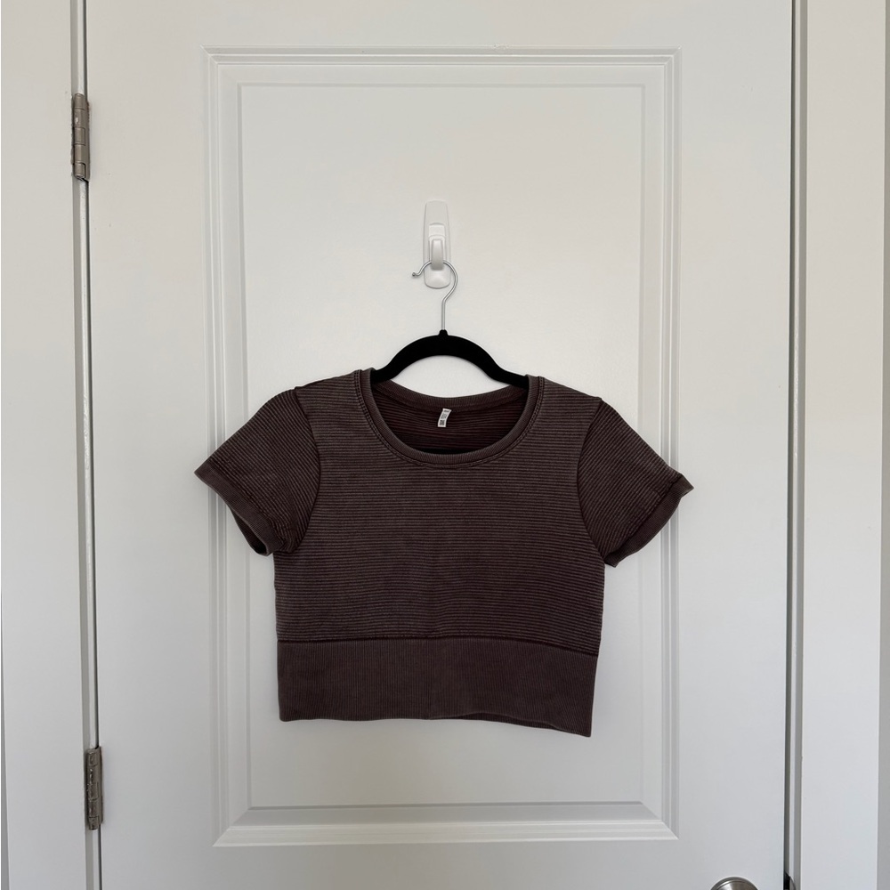 Offline by Aerie Seamless Crop Short Sleeve Top